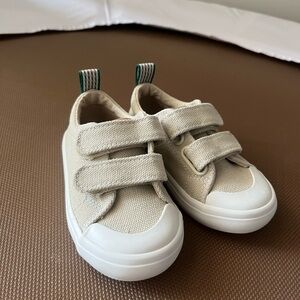 Old Navy Kids' Beige Canvas Sneakers